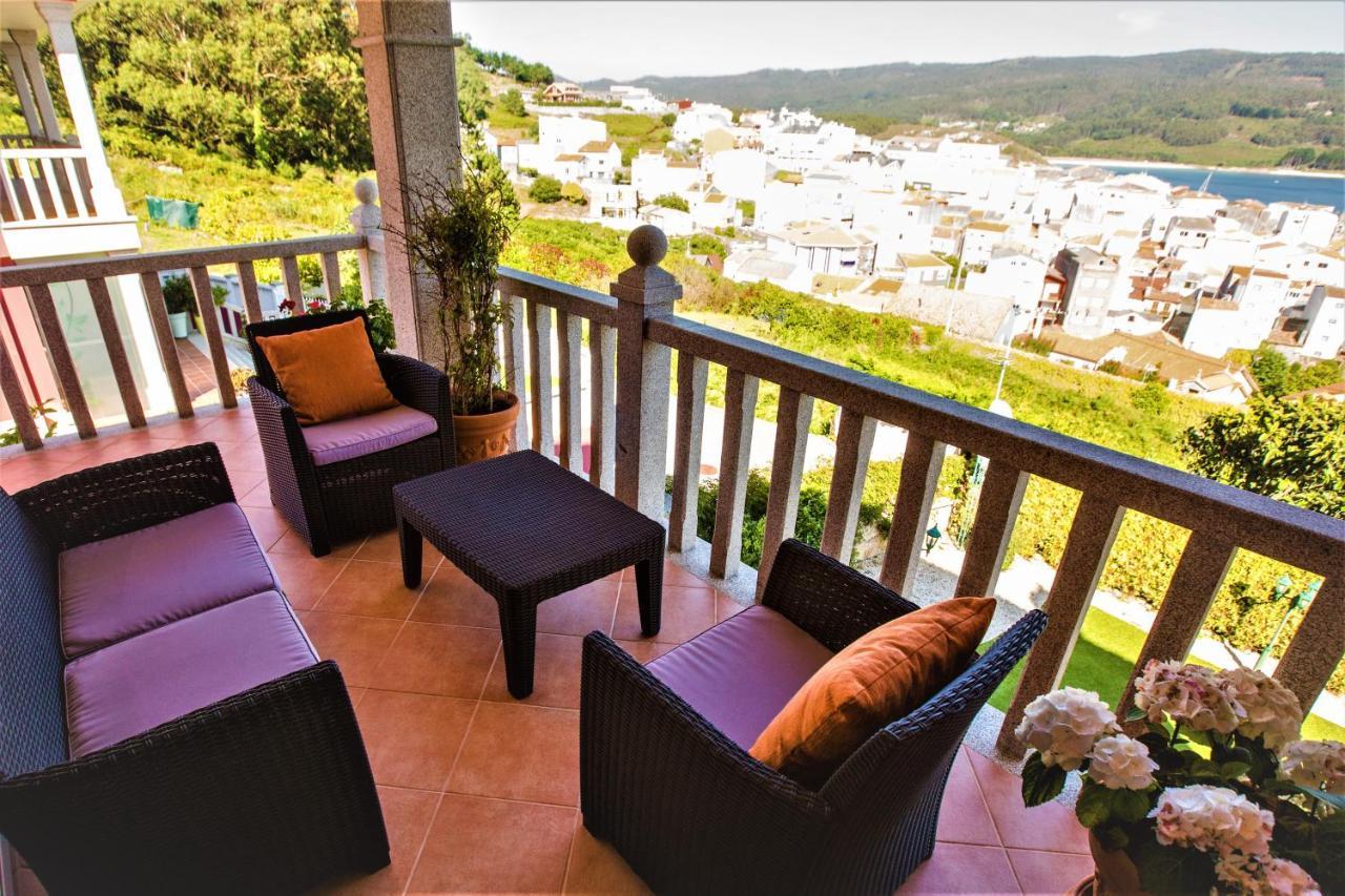 Hospedium Galitrips Vila Maruja Corme ภายนอก รูปภาพ