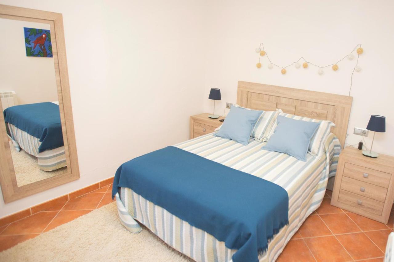 Hospedium Galitrips Vila Maruja Corme ภายนอก รูปภาพ